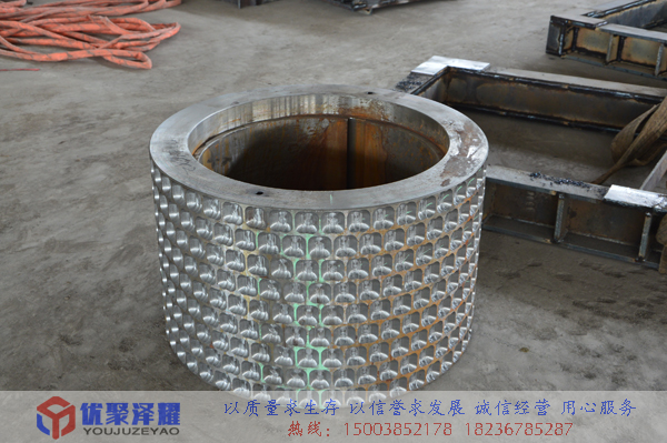 ����C(j��)��݁